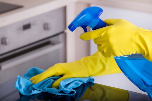 Detailed cleaning of a Brompton apartment before moving in