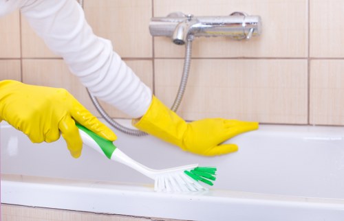 Professional oven cleaning service for Brompton homes and flats