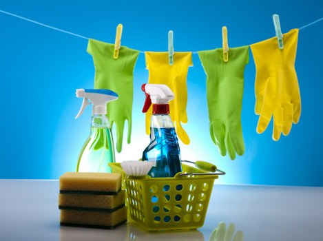 Cleaner carrying out routine kitchen and bathroom cleaning in Brompton