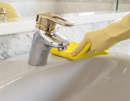 Upholstery care for living rooms and apartments in Brompton
